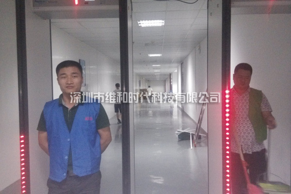 METOR6S進(jìn)口安檢門現(xiàn)場安裝效果圖